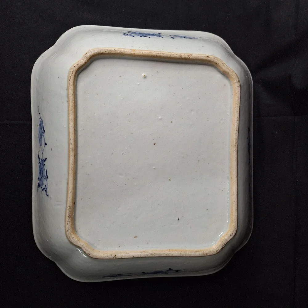 Antique 19th Century Chinese Export‎ Nanking Porcelain Vegetable Dish Scalloped